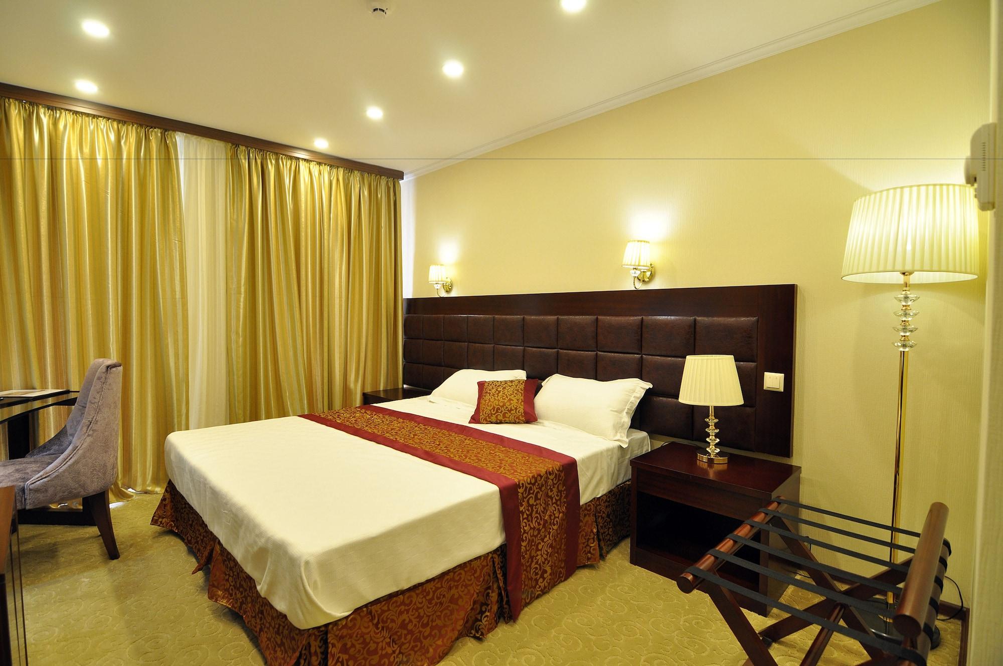Velvet Hotel Hotel