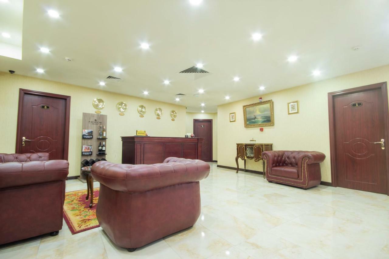 Velvet Hotel 4*